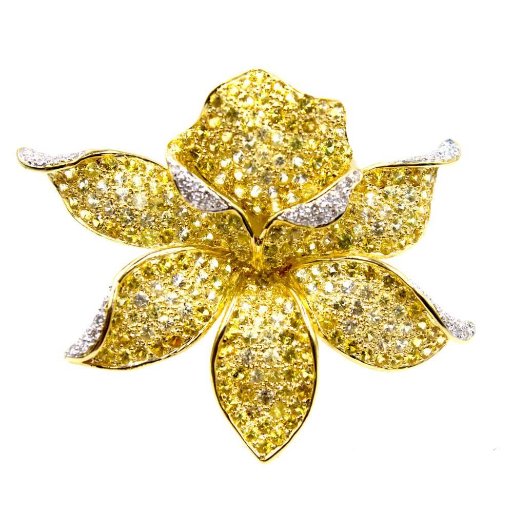 Women's Diamond Yellow Sapphire 18 Karat Yellow Gold Floral Statement Ring