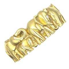 Vintage Diamond 18 Karat Yellow Gold Wide Elephant Estate Bracelet