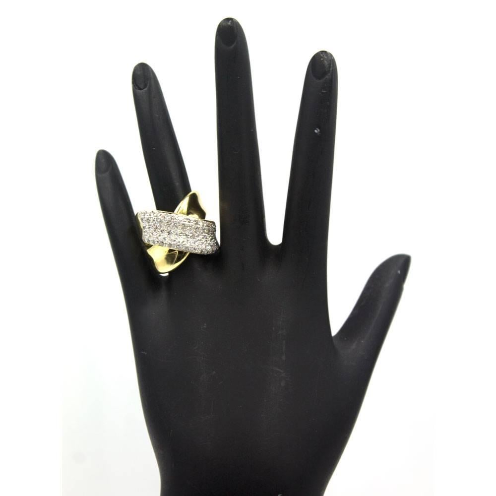 Modern Diamond Crossover 18 Karat Yellow Gold Wide Band Ring In Excellent Condition In Boca Raton, FL