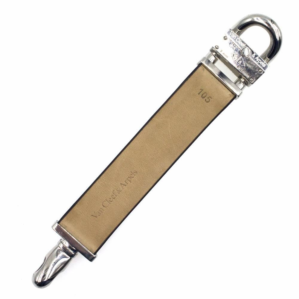 Modern Van Cleef & Arpels Stainless Steel Cadena Quartz Wristwatch
