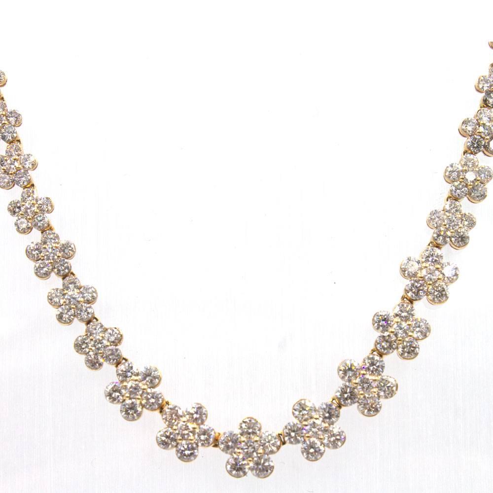 Modern 14.8 Carat Diamond Rose Gold Floral Link Necklace