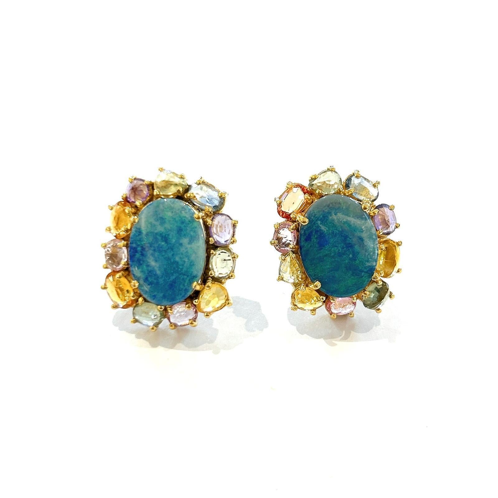 Donna Orecchini Bochic 