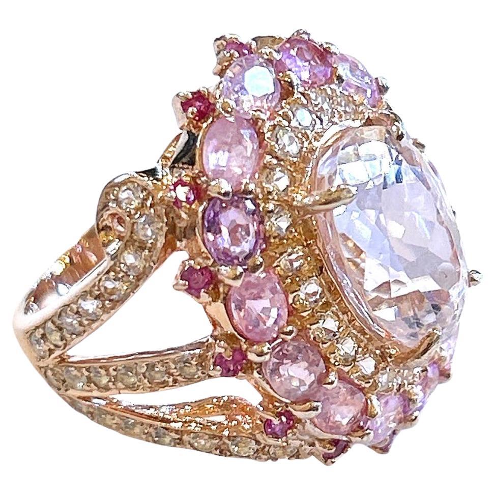 Anello a grappolo con zaffiro rosa e Kunzite rosa "Orient" di Bochic in oro e argento 18 carati in vendita