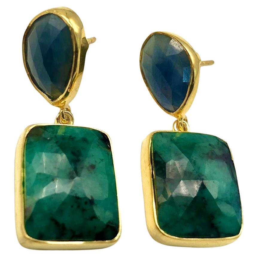 Bochic "Capri", zaffiro blu e smeraldi multipli tagliati a vivo in oro e argento 18 carati