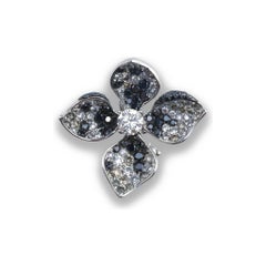 Stefan Hafner: 18 Karat Weißgold Diamant-Blumen-Ohrringe