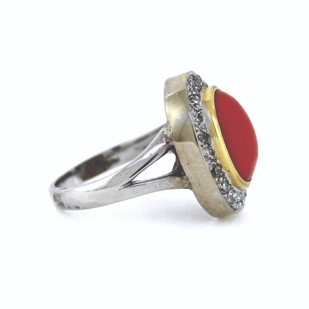Red Coral Diamond Gold Ring In Excellent Condition In Scottsdale, AZ