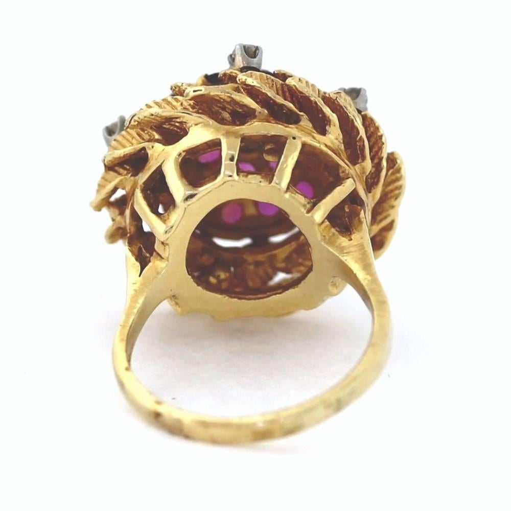 1970s Ruby Diamond Gold Leaf Cluster Ring In Excellent Condition In Scottsdale, AZ