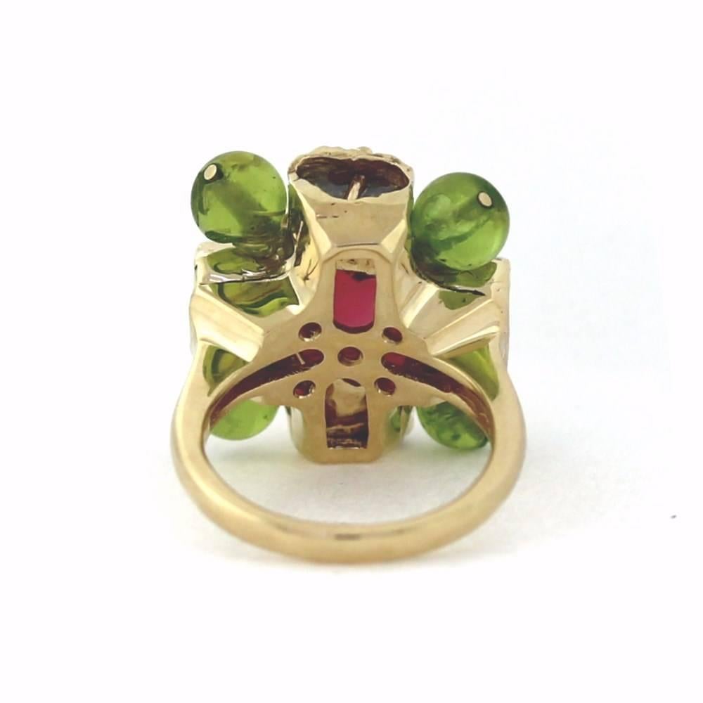 1970's Pink Tourmaline and Peridot Ring Yellow Gold In Excellent Condition In Scottsdale, AZ