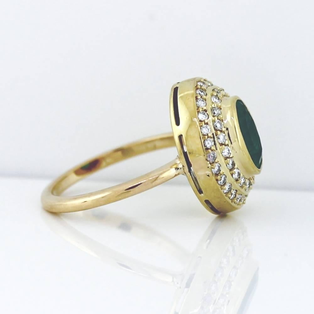 1970s Natural Green Emerald Ring with Diamonds Yellow Gold In Excellent Condition In Scottsdale, AZ