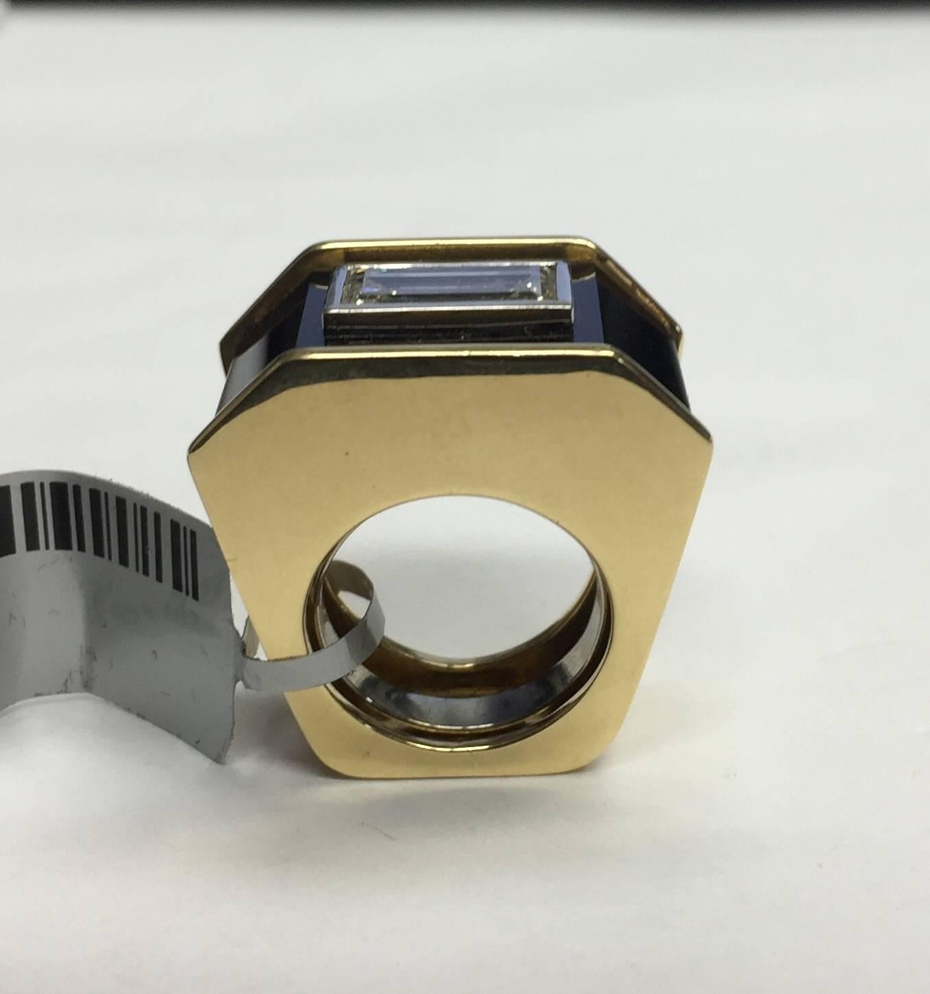 1970s 1.8 Carat Emerald Cut Diamond Onyx Gold Chunky Ring In Excellent Condition In Scottsdale, AZ