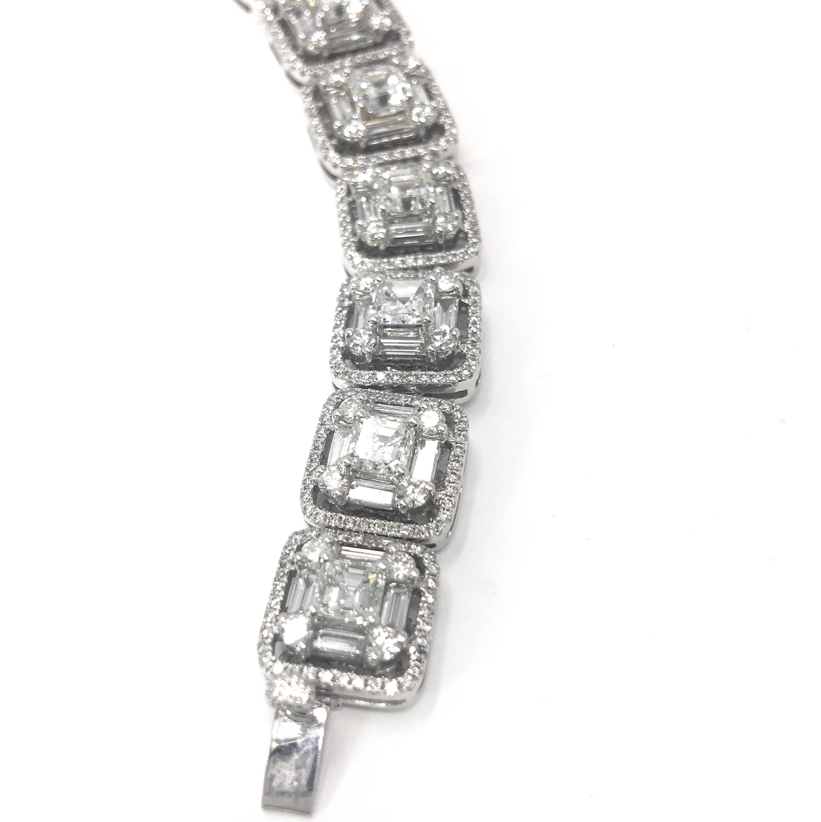 18.90 Carat White Diamond Emerald Cut and Diamond Baguette Bracelet 1