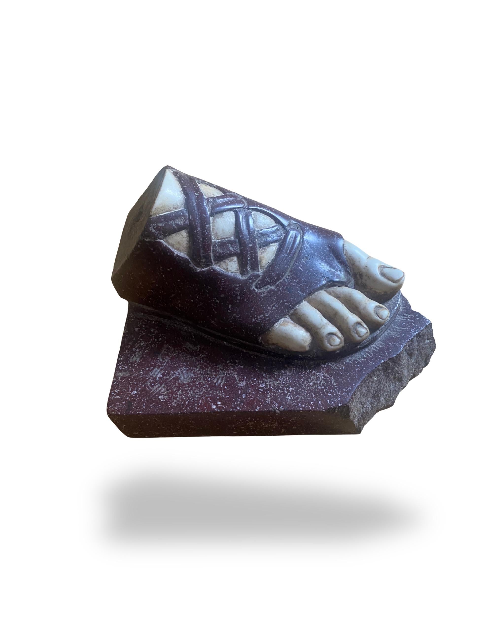 Neoclassico Scultura in Porfido Rosso Stile Grand tour in vendita
