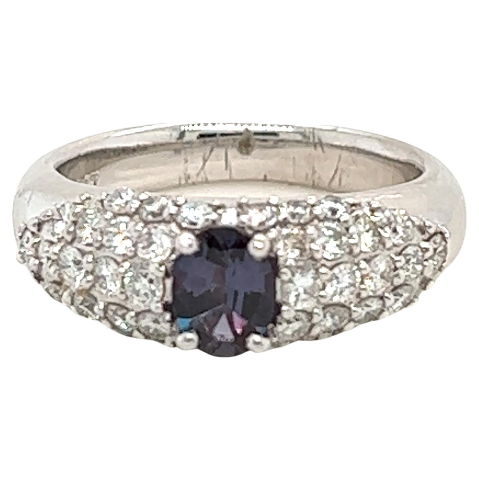 Natural GIA Certified 0.54 Ct. Brazillian Alexandrite & Diamond Vintage Ring For Sale