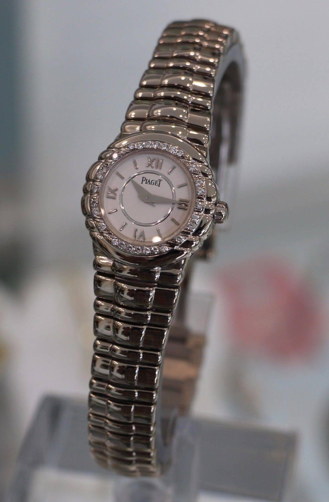 Piaget Ladies White Gold Diamond Bezel Tanagra Quartz Wristwatch In Excellent Condition For Sale In Los Angeles, CA