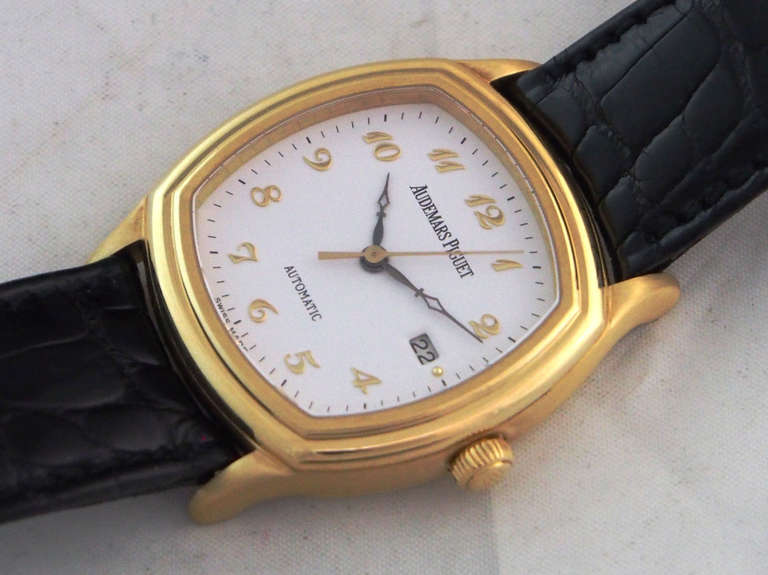 Audemars Piguet Yellow Gold Cushion Automatic Wristwatch with Date 4