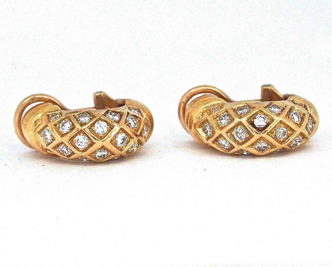 Cartier Diamond Gold Alexandria Collection Hoop Earrings In Excellent Condition In Los Angeles, CA