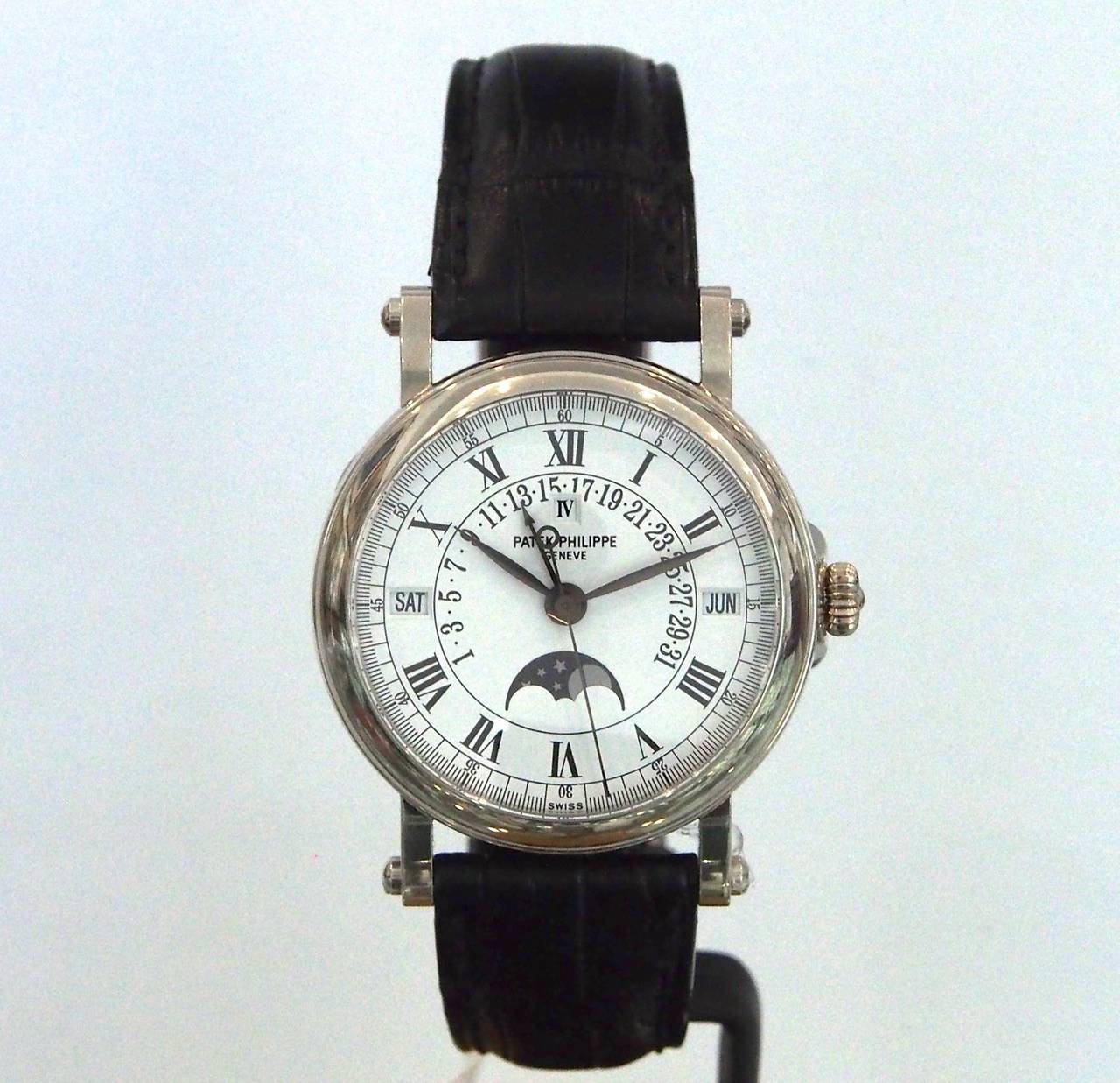 Patek Philippe White Gold 5059G Perpetual Calendar Retrograde Wristwatch In Excellent Condition In Los Angeles, CA