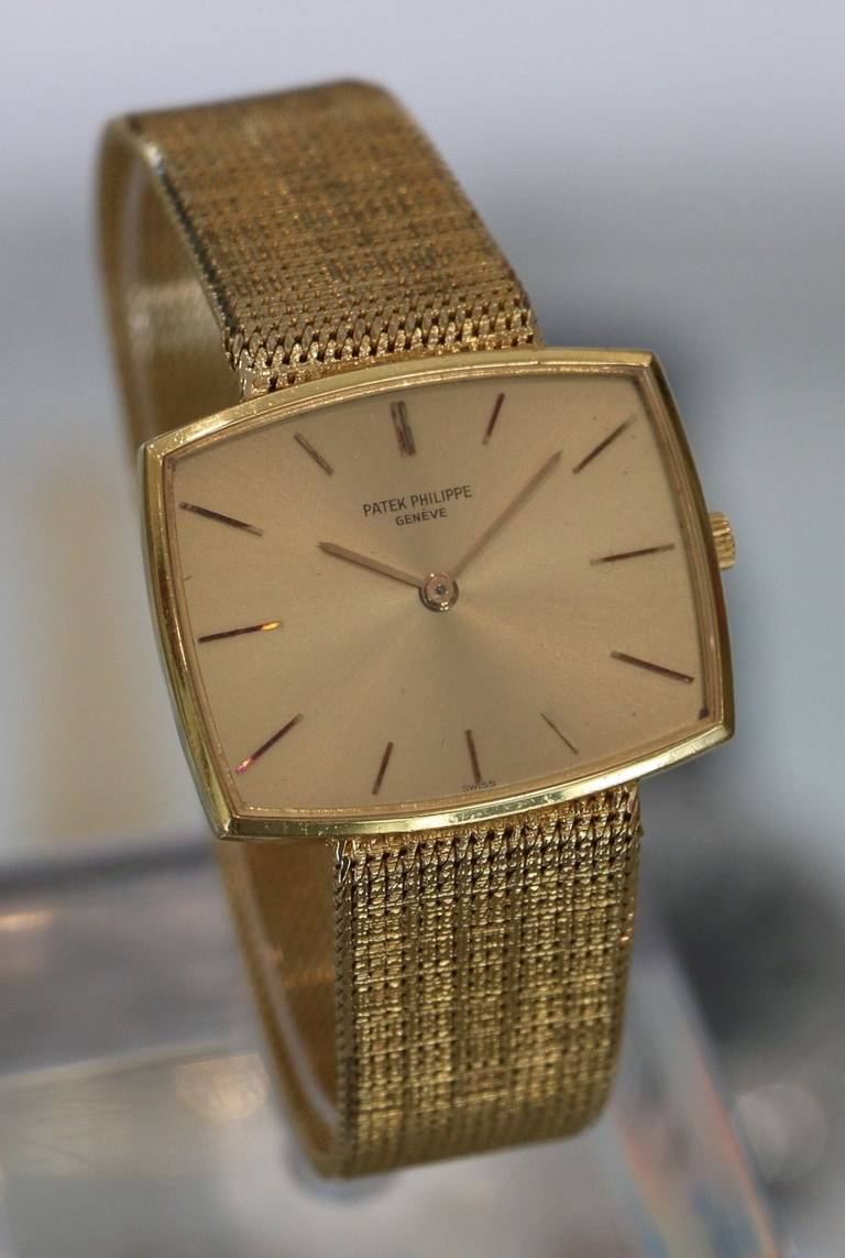 Men's Patek Philippe Yellow Gold Cushion Bracelet Manual Wristwatch Ref 3527 For Sale
