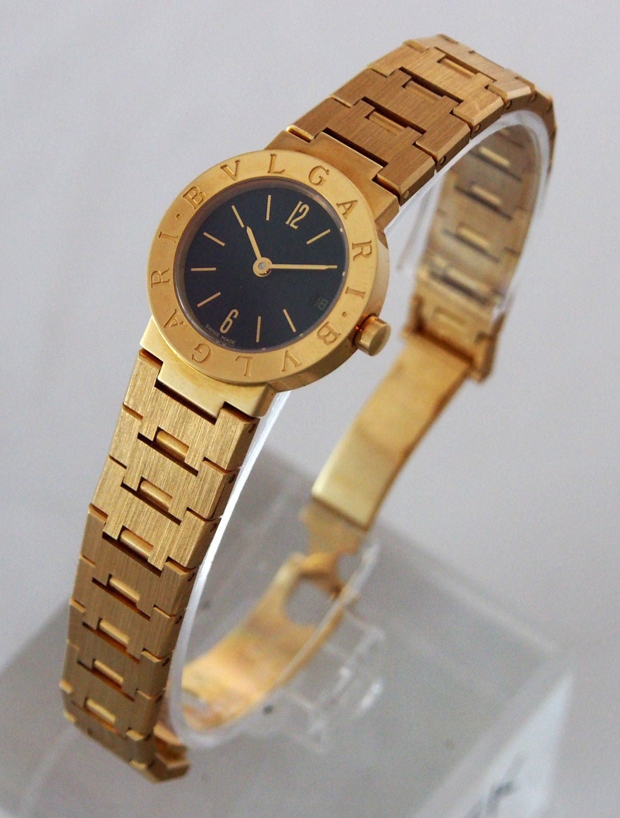 Bulgari Lady's Yellow Gold Bracelet Watch In Excellent Condition In Los Angeles, CA