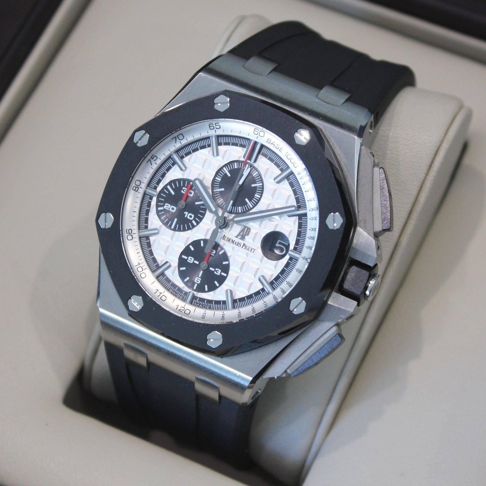 Audemars Piguet Stainless Steel Royal Oak Offshore Chronograph Wristwatch  In Excellent Condition In Los Angeles, CA