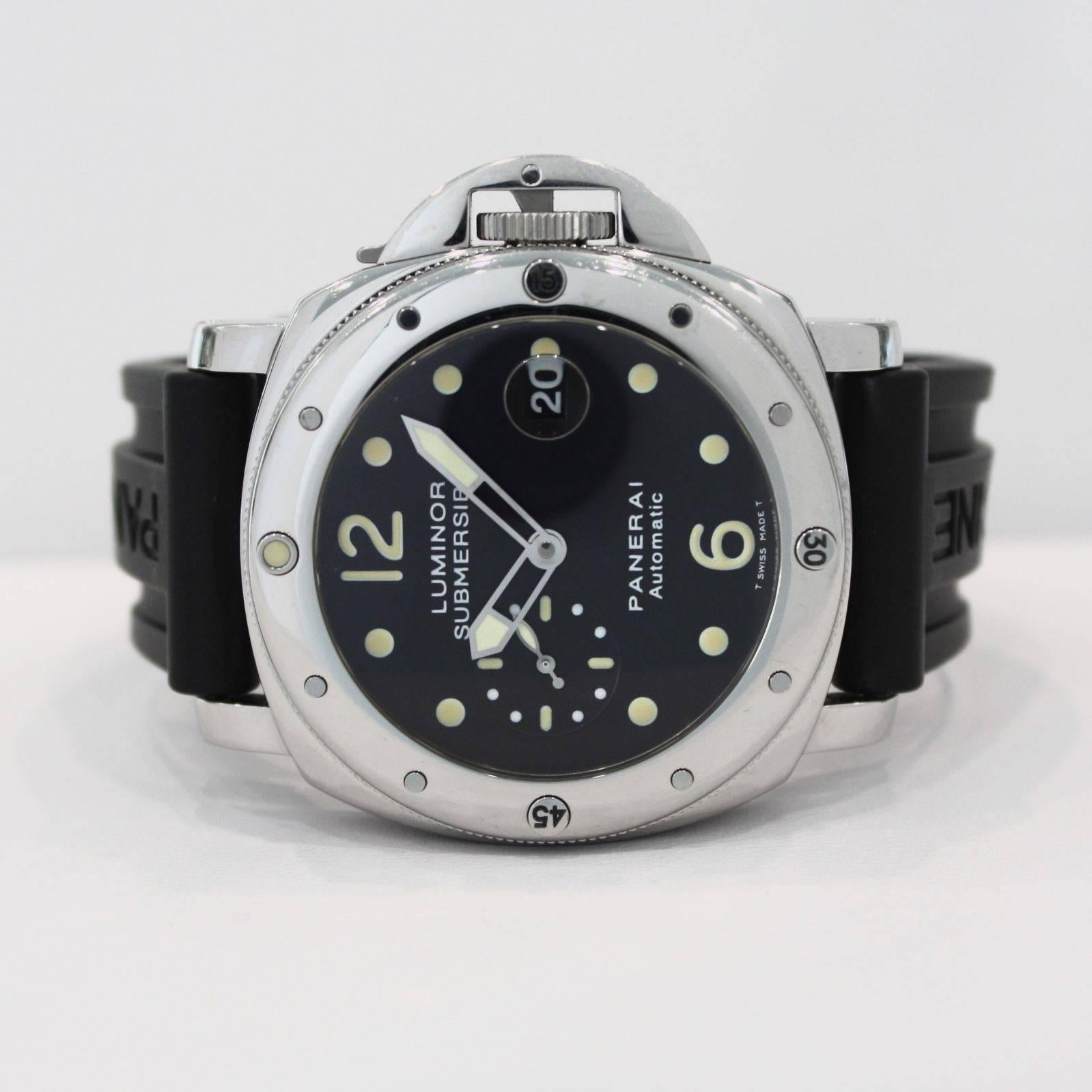 Brand Name	Panerai
Style Number	PAM00024
Also Called	PAM 24 C 
Series	Luminor Submersible 