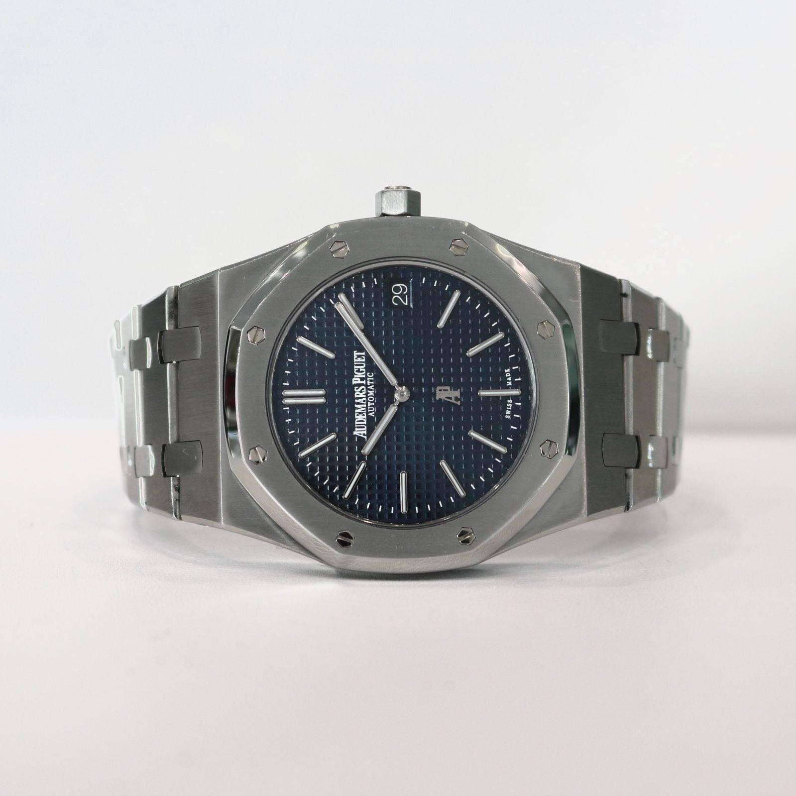 Brand Name: Audemars Piguet
Style Number: 15202ST.OO.1240ST.01
Also Called: Ultra Thin 15202
Series: Royal Oak Extra Thin
Gender: Men's
Case Material: Stainless Steel 
Dial Color	: Blue
Movement: Automatic
Engine: AP Cal. 2121 beats at