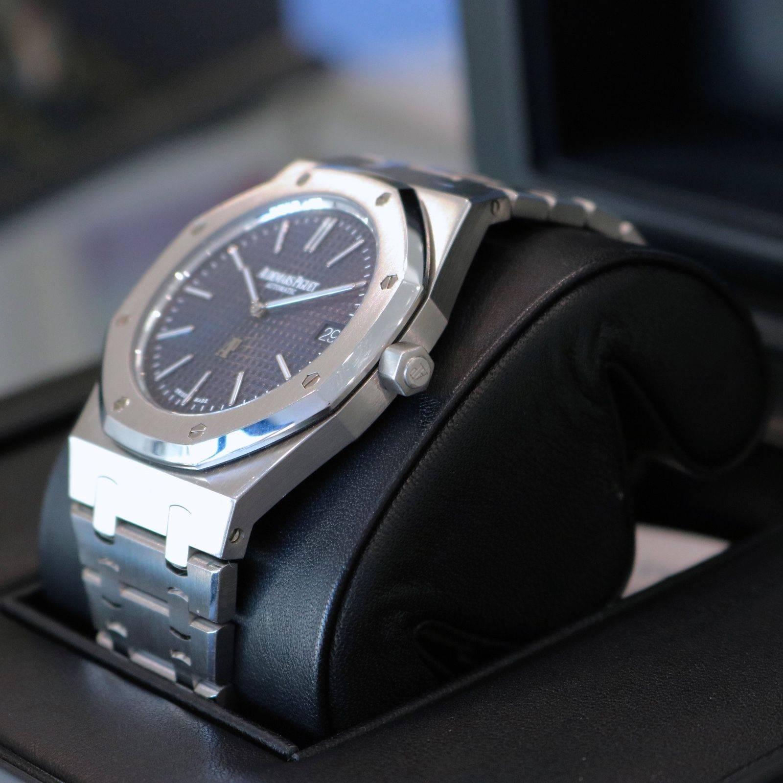 Audemars Piguet Stainless Steel Royal Oak Extra Thin Blue Dial Wristwatch 2