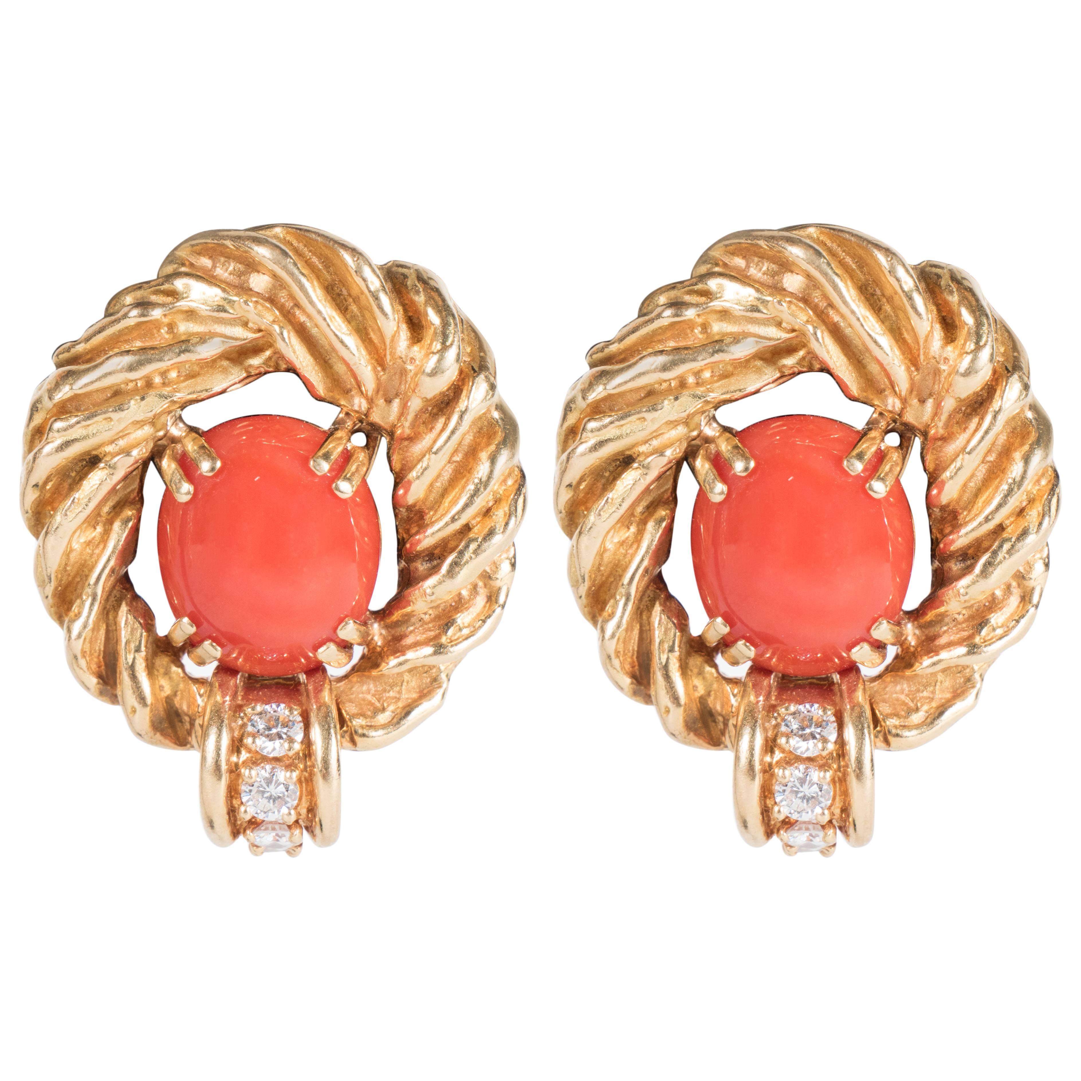 Chaumet Paris Gorgeous Mid-Century Coral Diamond Gold Earrings