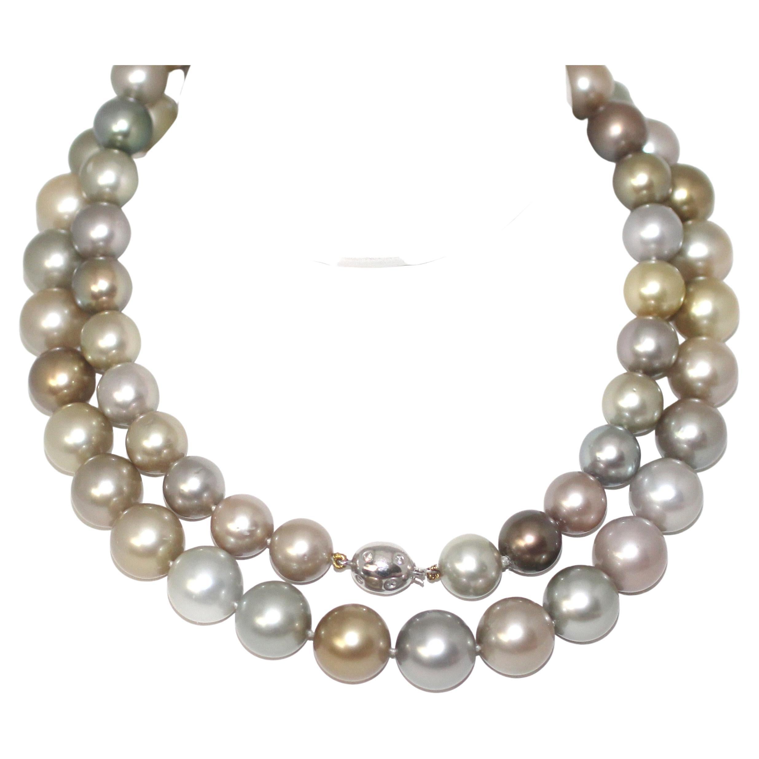 Hakimoto Collier de perles naturelles de couleur fantaisie des mers du Sud de 15 x 12 mm