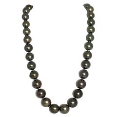 Hakimoto 13x10 mm Tahitian South Sea Pearl Necklace 18K White Gold Clasp