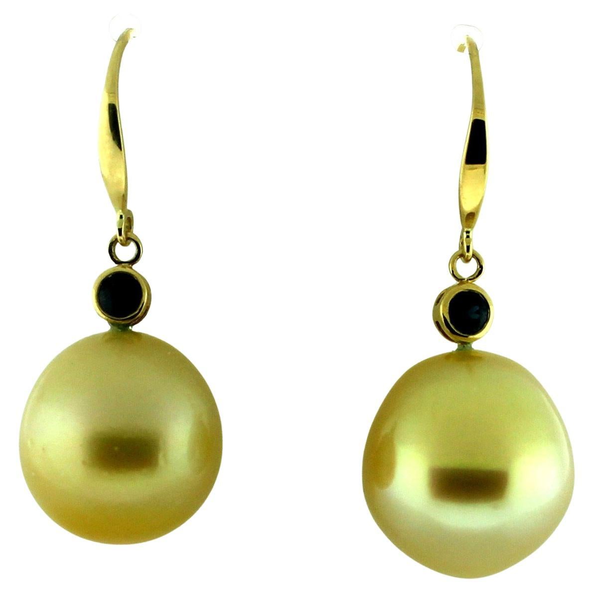 Hakimoto 13 mm Perfect Golden pearl 18k Saphhire Earrings For Sale