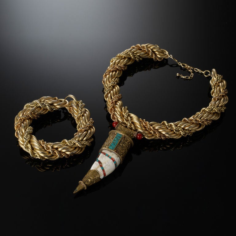 1970s Christian Dior Heavy Rope Bracelet In Excellent Condition For Sale In London, GB