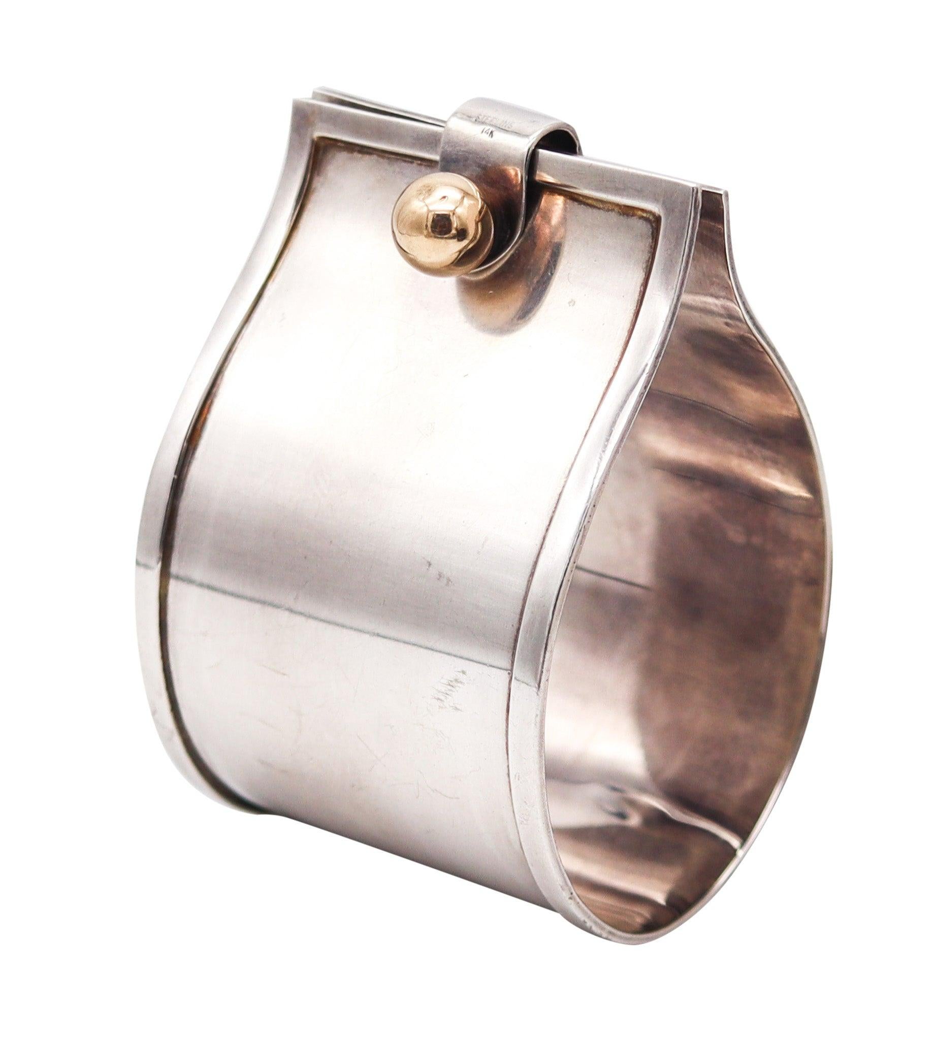 CARTIER 1975 Bracelet Manchette Moderniste en Argent et Or Jaune 14Kt en vente