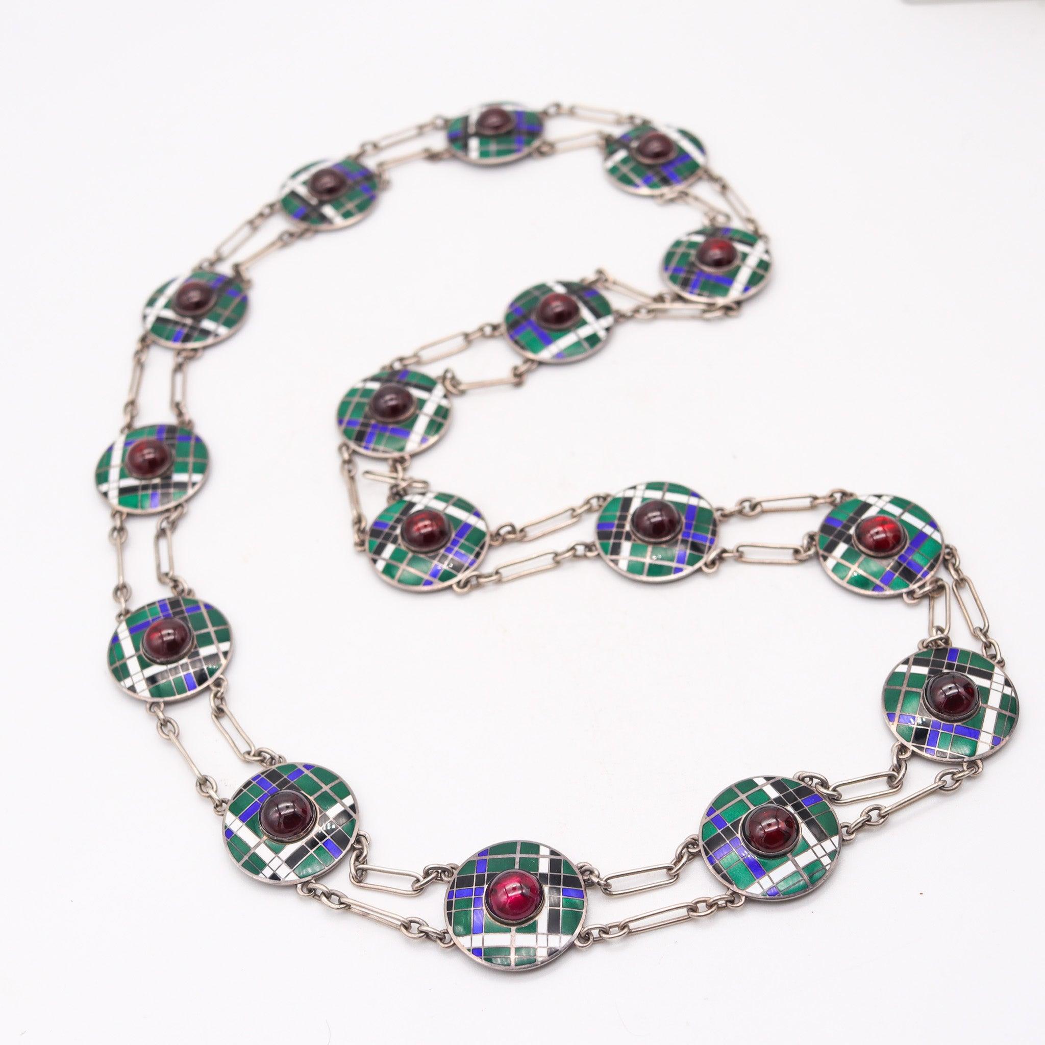Modernista Burberry Modernist 1960 Cintura con smalto cloisonné in argento e granato in vendita