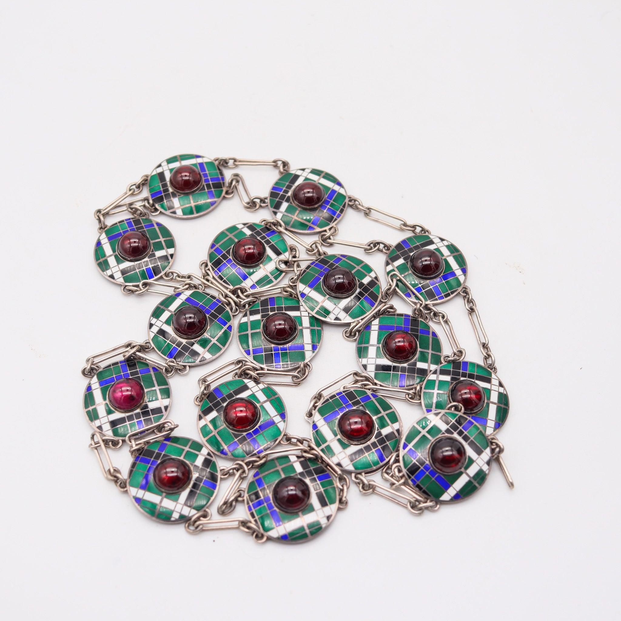 Burberry Modernist 1960 Cintura con smalto cloisonné in argento e granato In condizioni ottime in vendita a Miami, FL