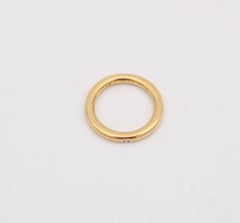 REINSTEIN ROSS Stackable Ring Band In 20Kt Yellow Gold With VS Diamond