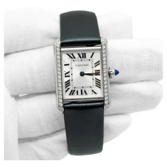 Cartier Tank Must W4TA0016, esfera plateada