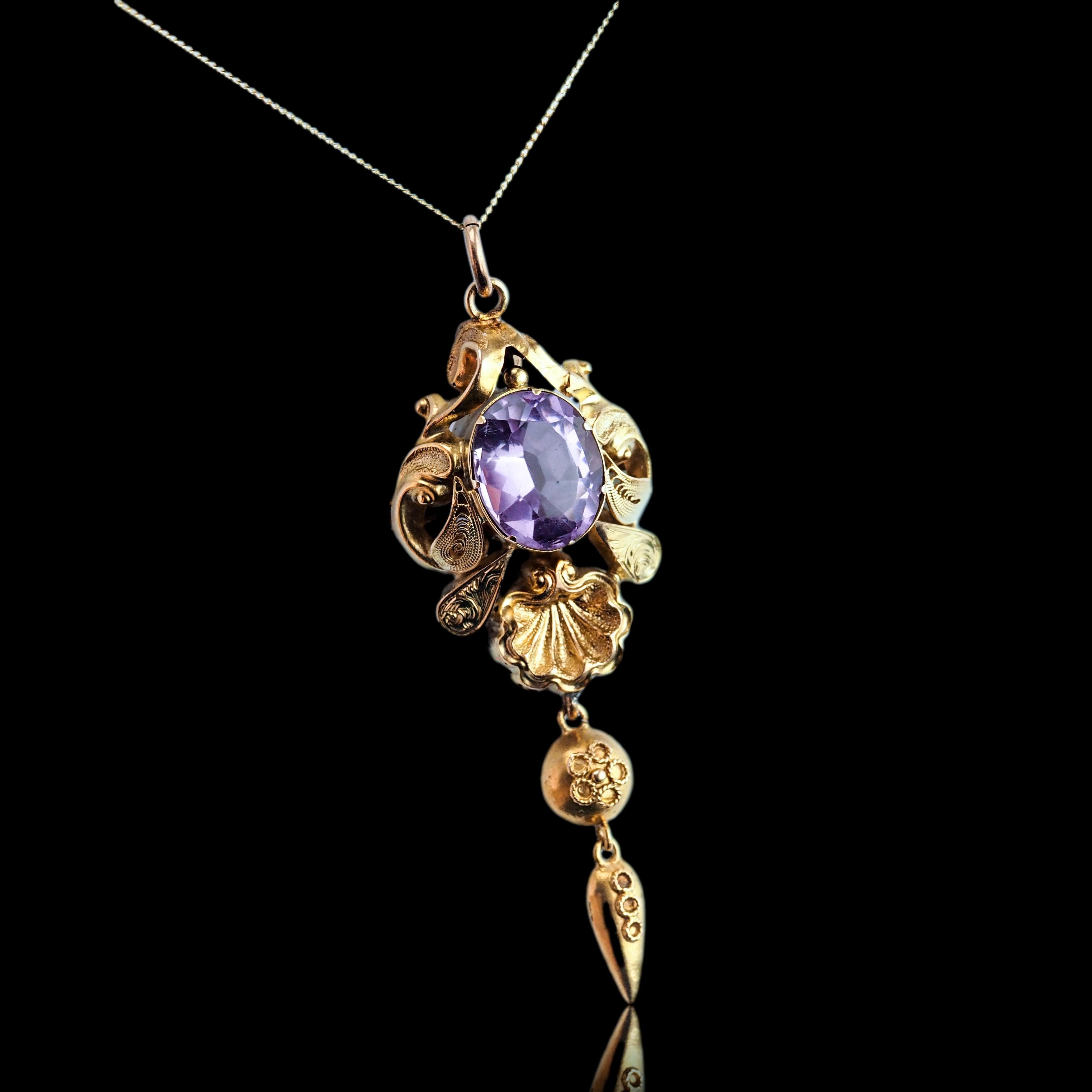 Antica collana vittoriana con ciondolo di ametista in oro 14K - XIX sec. In condizioni buone in vendita a London, GB