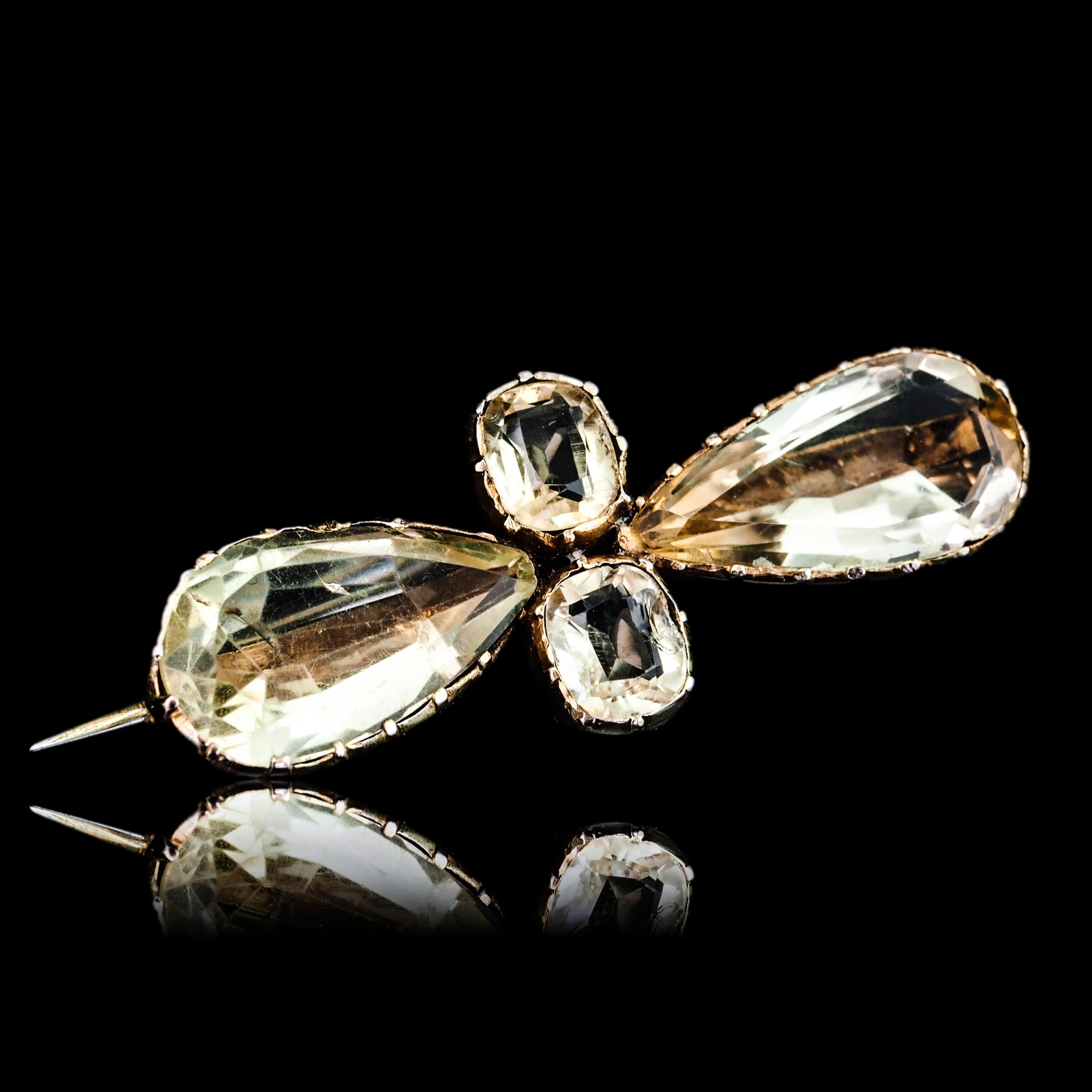 Antike Citrin-Brosche 12K Gold Quatrefoil Style Design - 19. c. im Zustand „Gut“ im Angebot in London, GB