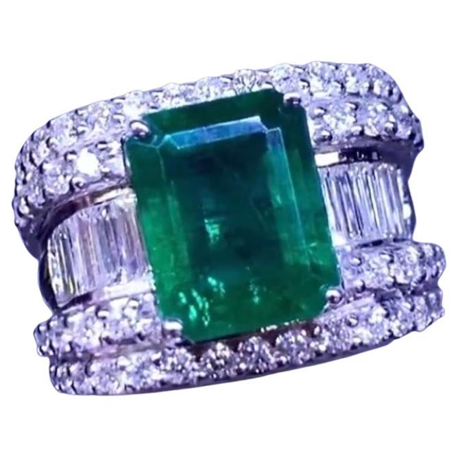 AIG Certified 4.80 Carats Zambian Emerald   1.71 Carats Diamonds  18K Gold Ring  For Sale