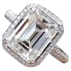 GIA Certified 5.00 Carats Emerald Shape Diamond 18K Gold Solitaire Ring