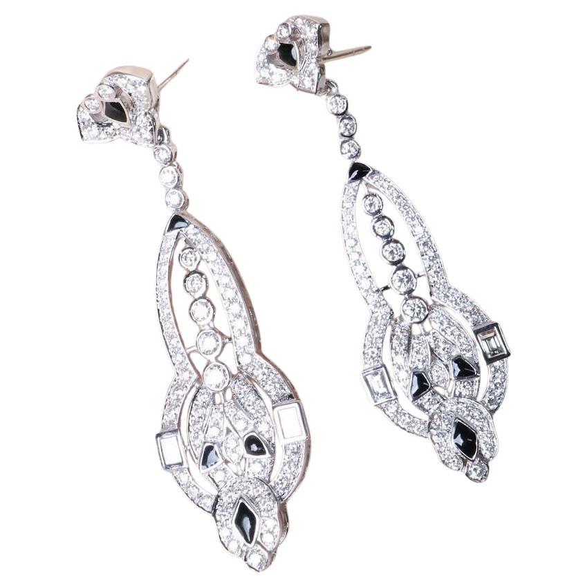 Lustre en or 18 carats 3,40 carats de diamants naturels  Boucles d'oreilles