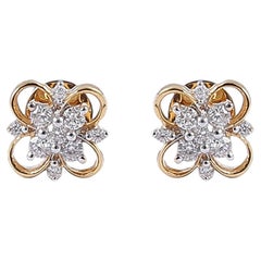0.36 Carats F/VS1 Round Brilliant Diamonds Pavé Stud Earrings in 14K Yellow Gold