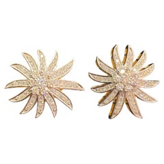 1.08 Carats F/VS1 Round Brilliant Diamonds Pavé Sunburst Earrings in 14K Gold