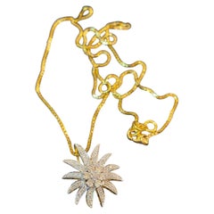 0.66 Carats F/VS1 Round Brilliant Diamonds Pavé Sunburst Necklace in 14K Gold