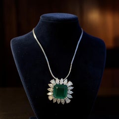 Stunning 5.50 Cts Marquise Pear Shape F/VS1 Diamonds Emerald Necklace 18K Gold
