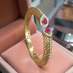 Pave 3.70 Cts Round Brilliant Cut F/VS1 Diamonds Ruby Cuff Bracelet in 18K Gold
