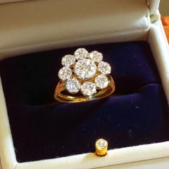 1.20 Carats Round Cut F/VS1 Diamonds Floral Engagement Ring In 14K Yellow Gold