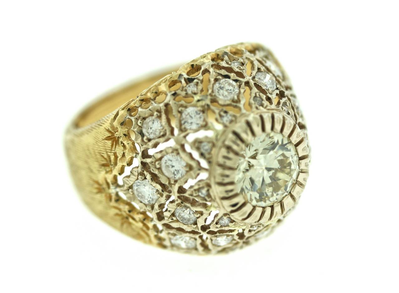 Women's Buccellati Diamond Gold Dome Ring