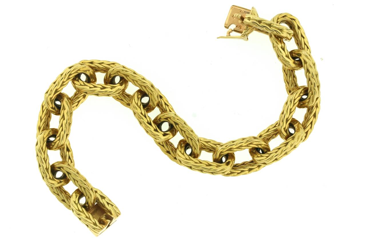 Boucheron Paris Gold Link Bracelet In Excellent Condition In New York, NY